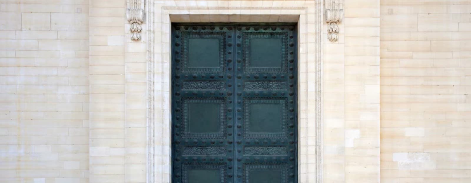 Cartier · boutique