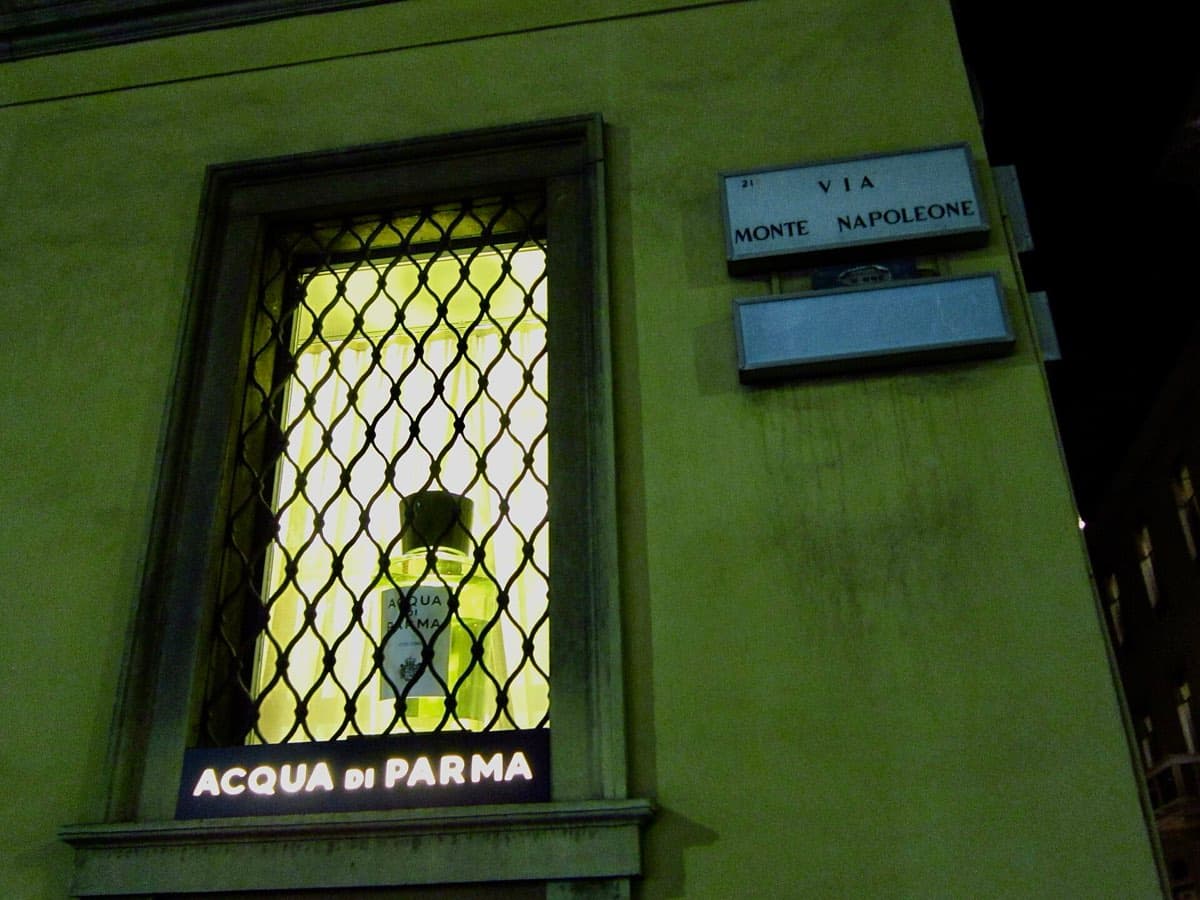 Acqua di Parma · 2014 - Acqua Di Parma Boutique Barberia, Milan, Italy ( Ank Kumar ) 02