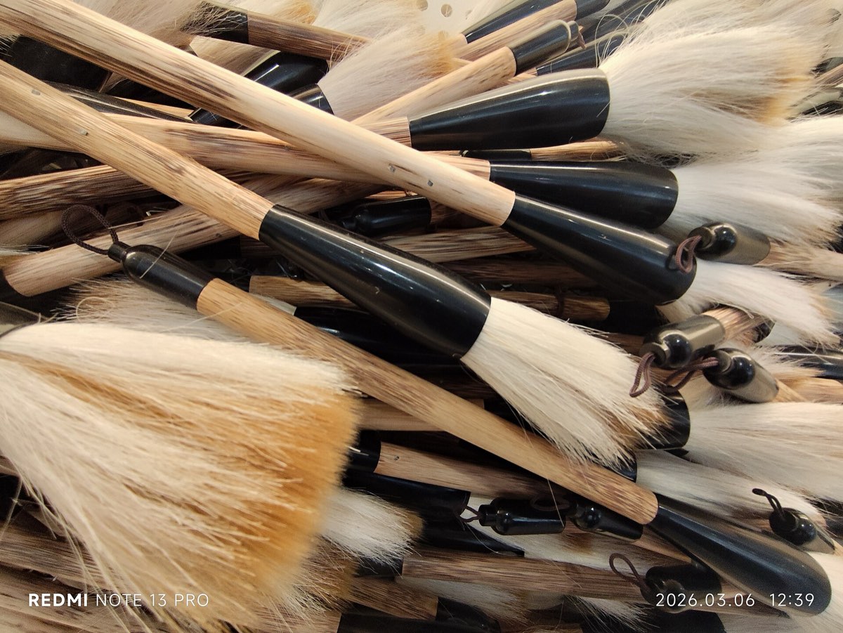 Aesop — HK Central IFC Mall shop AESOP store n window design display art March 2026 N13P 03