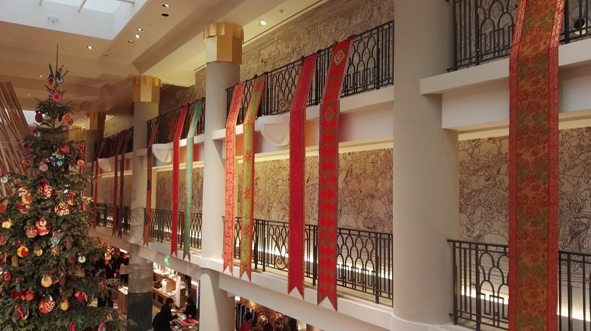 Hermès — Paris - Piscine Lutetia - Boutique Hermès (27323286713)